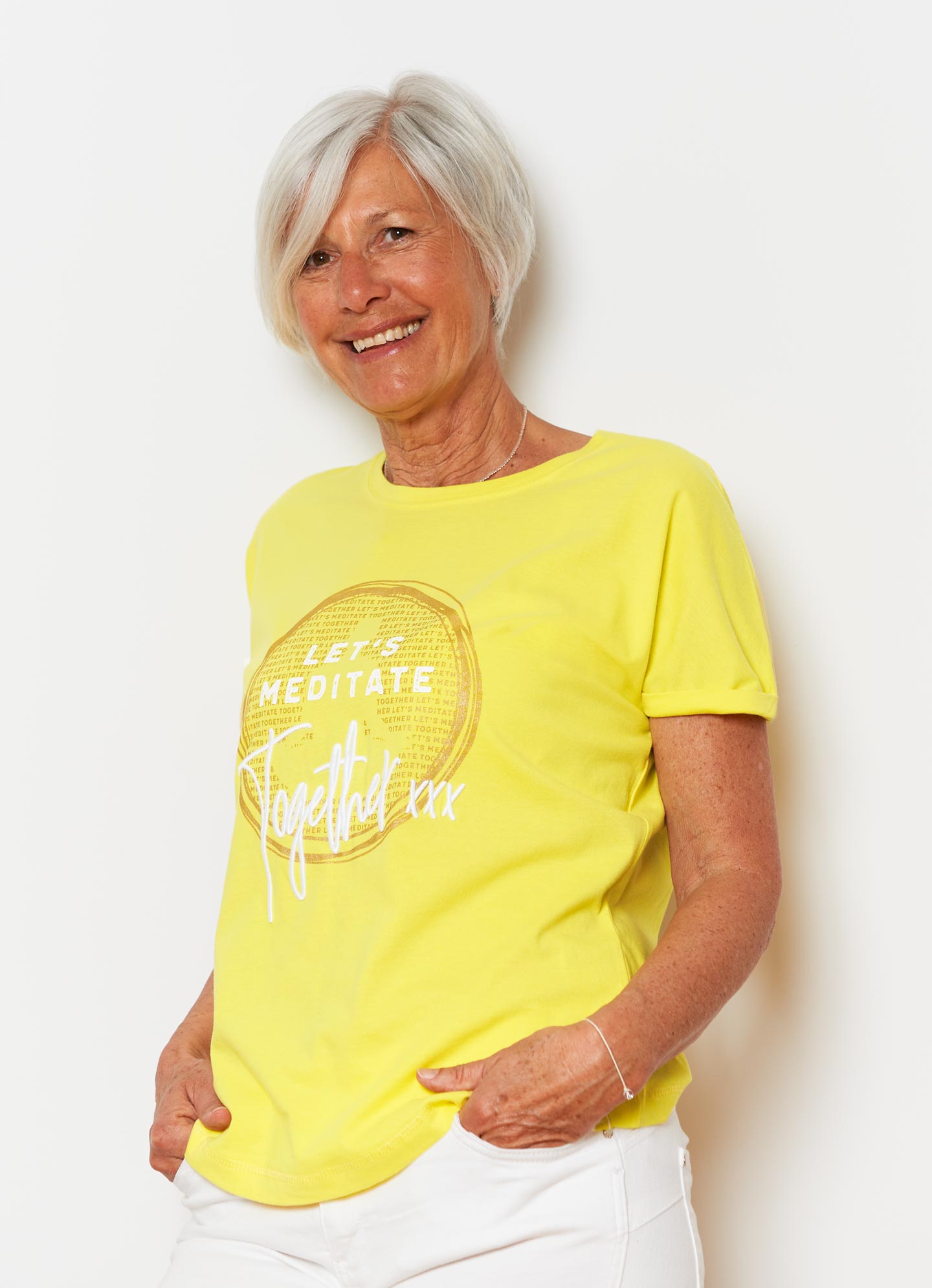 sparkles of light boxy t shirt 115 5 yellow bust 100300